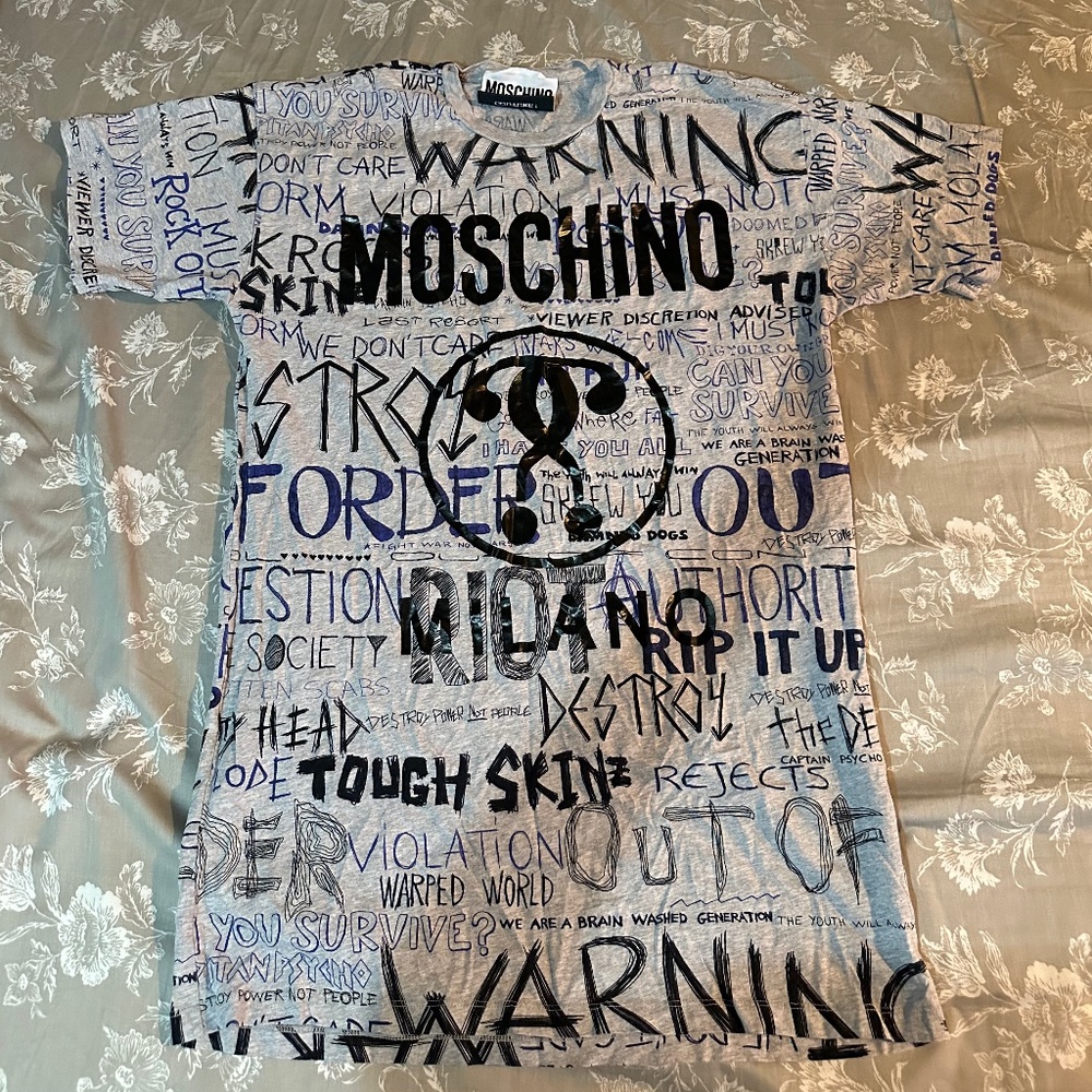 Moschino shirt